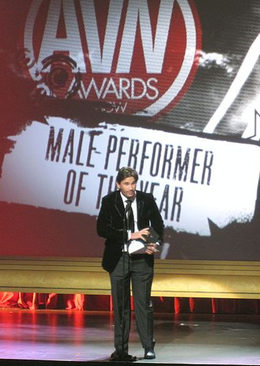 Manuel_Ferrara_2010_AVN_Awards_Show.crop_