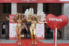 Micaela Schaefer und Patricia Blanco. 
Eroeffnung der 23. Venus Berlin,  Internationale Fachmesse auf dem Messegelaende am Funkturm.
© Agentur Baganz,17.10.2019