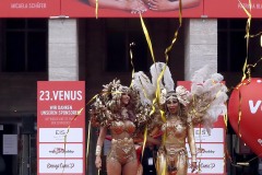 Micaela Schaefer und Patricia Blanco. 
Eroeffnung der 23. Venus Berlin,  Internationale Fachmesse auf dem Messegelaende am Funkturm.
© Agentur Baganz,17.10.2019
